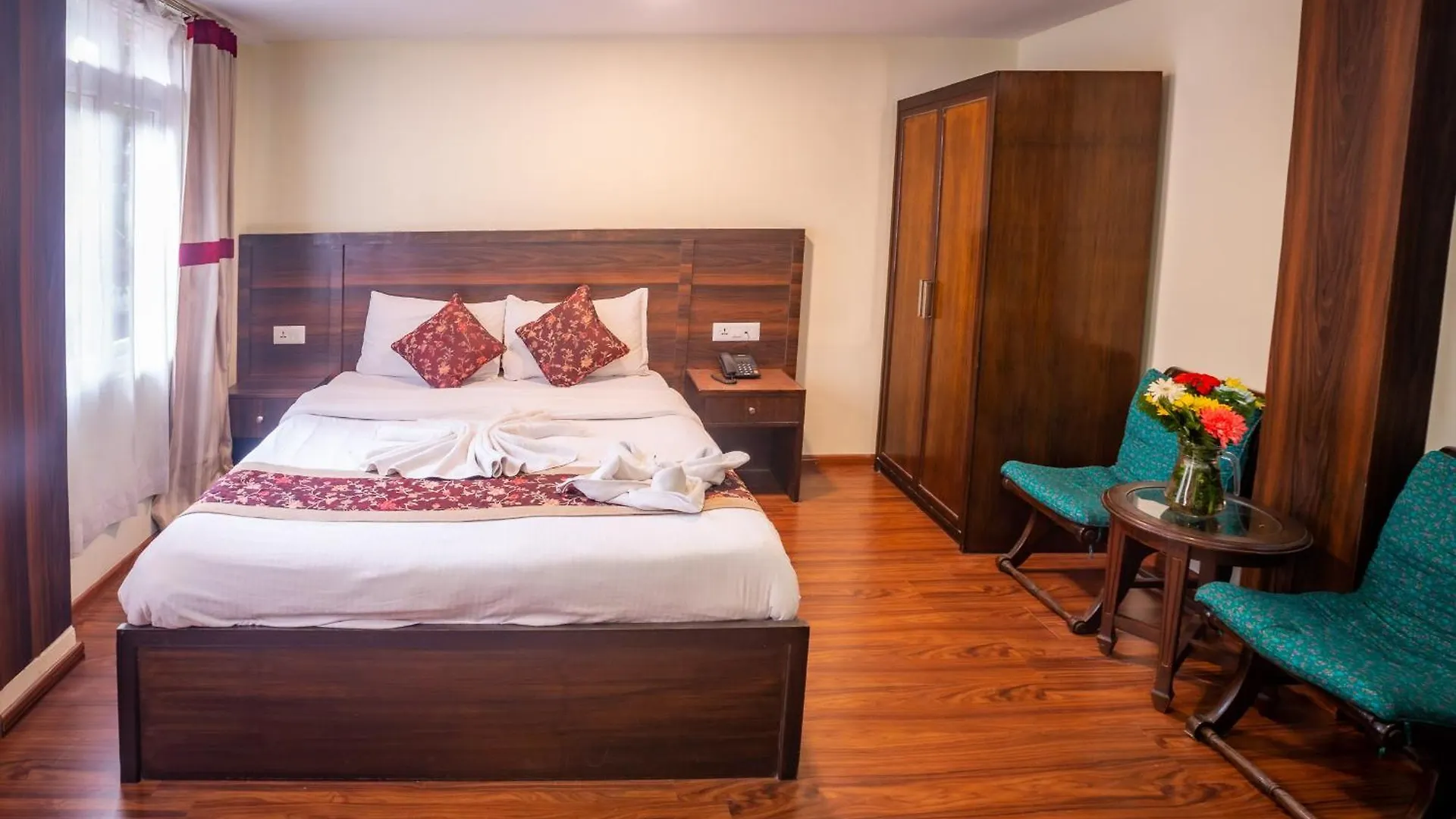 Hotel Yambu Катманду